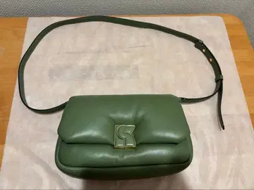 [미사용 새상품] Kate Spade 다코타 퍼피 레더 크로스바디