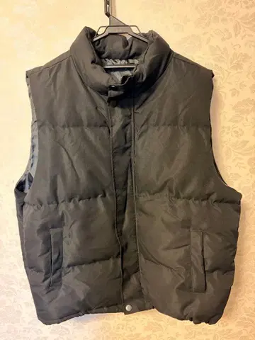 조조타운 블랙 베스트 새상품급 프리 사이즈 남성용