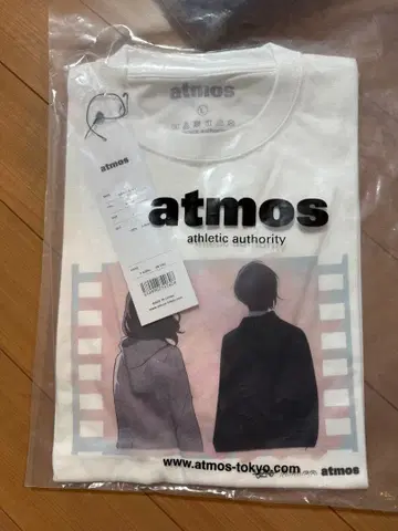 아토모스 티셔츠