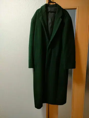 다크 그린 체스터 코트