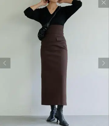 Drawing numbers 타이트 스커트