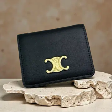 골드 로고 블랙 천연 가죽 이단 접이식 지갑