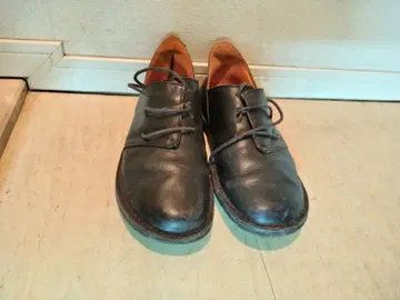 trippen 가죽 신발 블랙