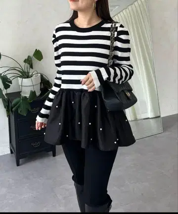 퍼프 슬리브 밑단 펄 도킹 니트 프로즈 베일