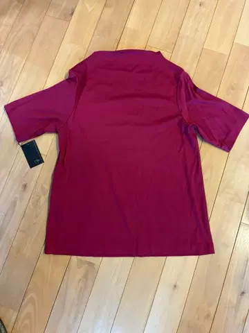 와인 레드 반팔 T셔츠 택 포함 새상품