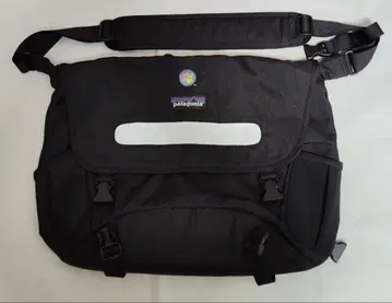 파타고니아 메신저 백 기업 로고 microsoft