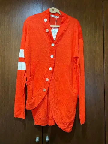 새상품 츠모리치사토 가디건