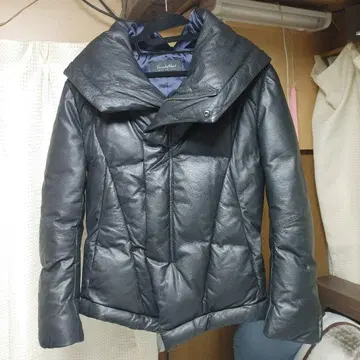 토네이도 마트 가죽 다운 자켓