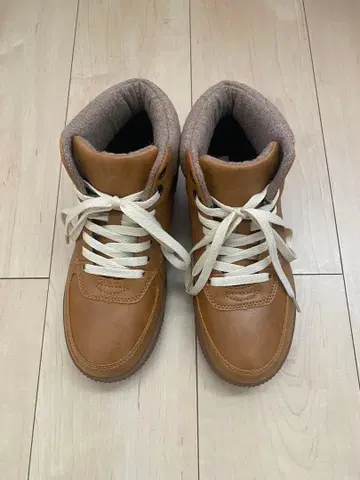 스니커즈 24.5cm 미사용품!