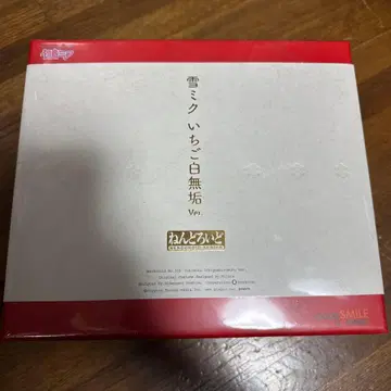 유키 미쿠 딸기 시로무쿠ver 넨도로이드