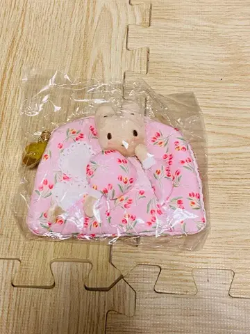 새상품 마론 크림 패션쇼 티슈 파우치 산리오