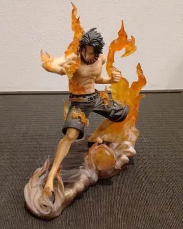 원피스 에이스 피규어 화염 이펙트 포함