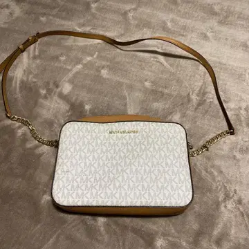 MICHAEL KORS MK 로고 숄더백