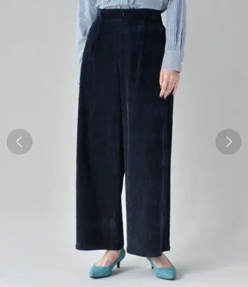 새상품급 UNTITLED 코듀로이 프론트 턱 와이드 팬츠 네이비