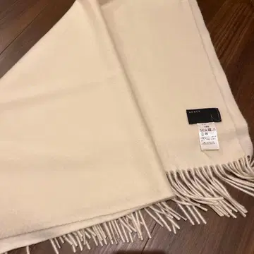 noble 캐시미어 스톨 화이트