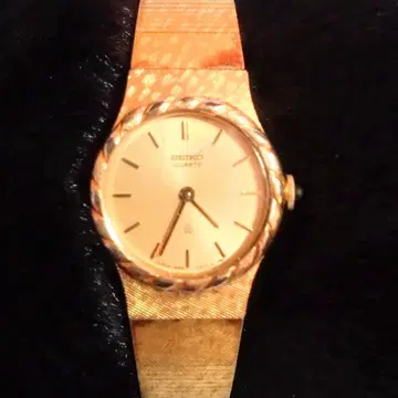 SEIKO 골드 여성용 쿼츠 손목시계 작동 정지 상태, 방풍 흠집 있음