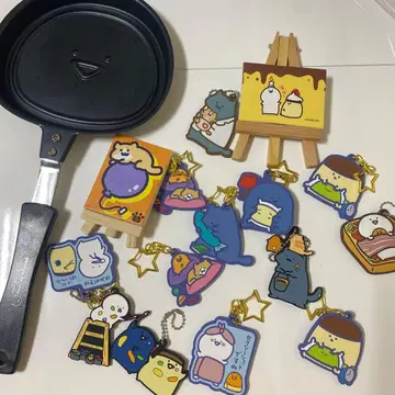 오분구토이잇쇼 프라이팬 아크릴 키링 세트 별 모양 참 포함