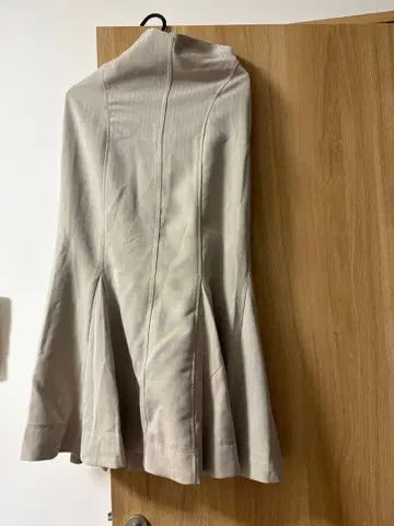 스티치 라인 머메이드 스커트