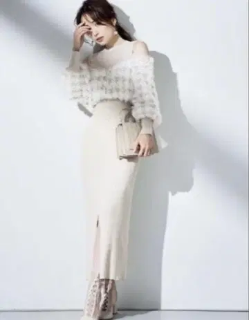 새상품급 MERCURYDUO 2WAY 자카드 가디건 도킹 니트 원피스