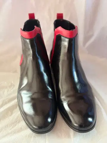 PIERRE HARDY 피에르 아르디 사이드 고어 부츠 블랙