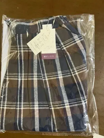 샹브르 유베시 콜라보 네이비 계열 체크 플레어 스커트 LL 사이즈