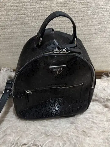 GUESS 블랙 백팩