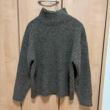 새상품급! URBAN RESEARCH DOORS 터틀넥 스웨터 브라운 M