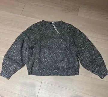 스픽 앤 스팬 실버 니트