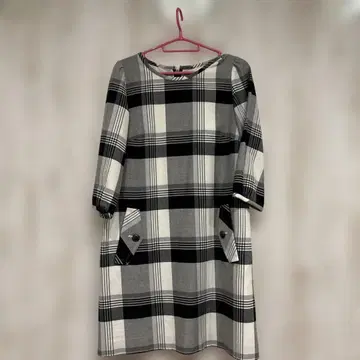 체크 무늬 7부 소매 무릎 기장 원피스