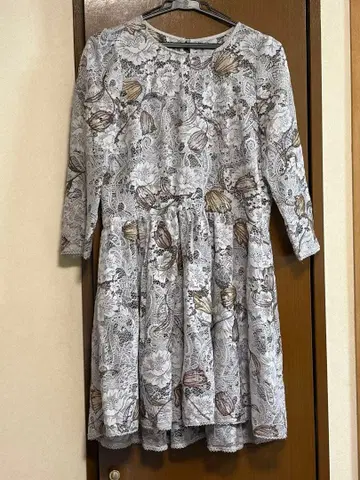 Lily Brown 꽃무늬 레이스 원피스