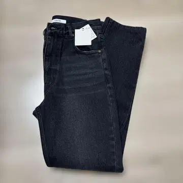 LIBJOIE 블랙 스트레이트 데님 34