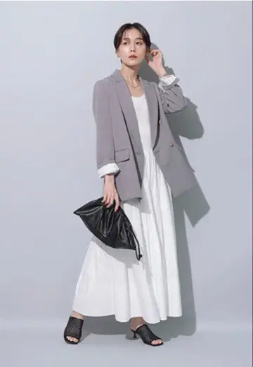 Arpege story 턱 플레어 스커트 미사용 새상품