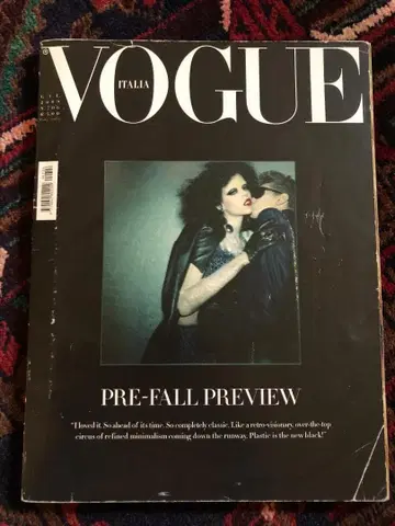 VOGUE ITALIA PRE-FALL PREVIEW