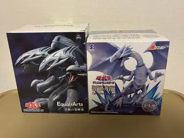 유희왕 푸른 눈의 백룡 피규어 세트 푸른 눈의 백룡 궁극룡