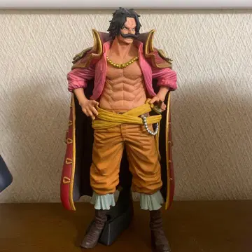 로저 피규어 원피스