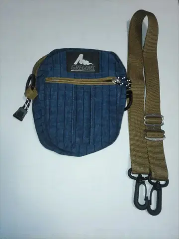 GREGORY 네이비 바디백