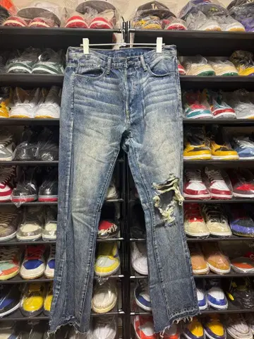 mnml 데미지 플레어 청바지 32인치