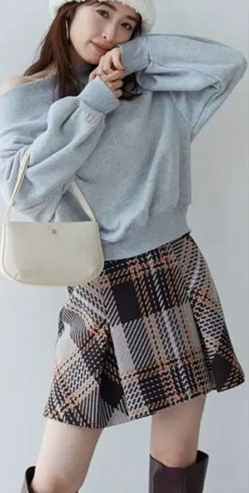 스나이델 로빙 체크 미니 스커트