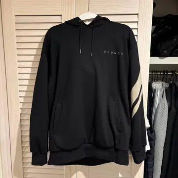 CRONOS 블랙 후드 부착 후드티