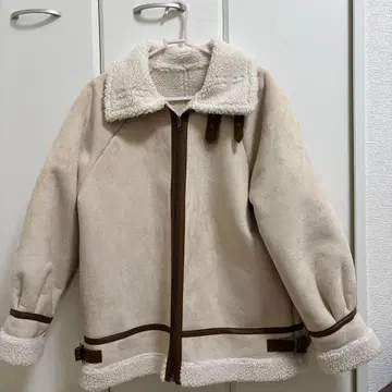 스웨이드 보아 페이크 무스탕 재킷 moment+