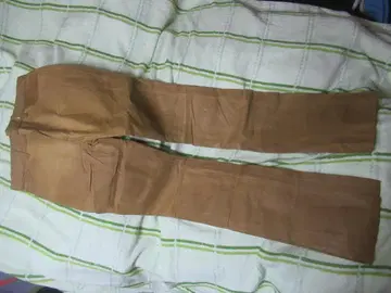 P 1068 가죽 팬츠