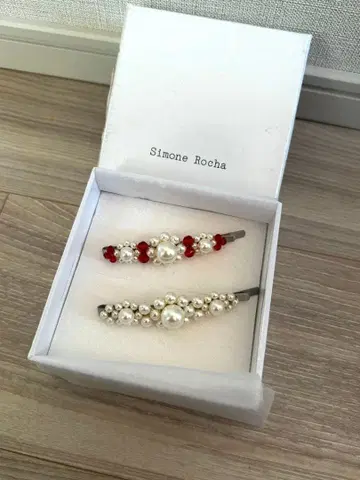 [ Simone Rocha ] 데코라티브 헤어 클립