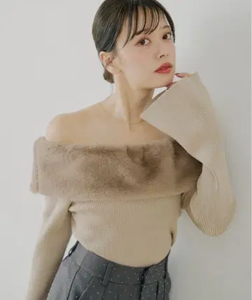 Chico 볼륨 퍼 오프숄더 니트