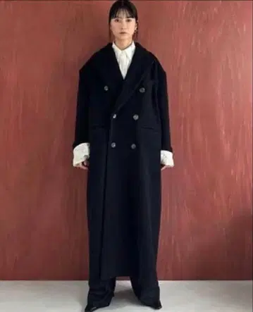 CLANE PEAKED LAPEL OVER LONG COAT