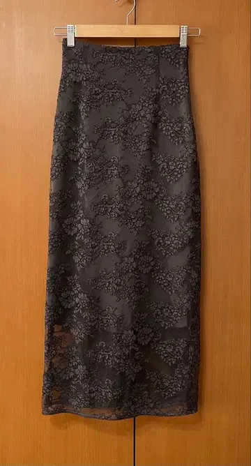 anuans 타이트 스커트