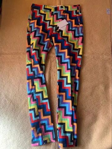 미사용 새상품 라우드마우스 컬러풀 지그재그 패턴 골프 팬츠