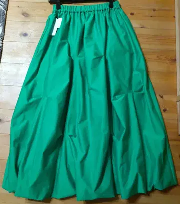 그린 플레어 롱 스커트 사이즈 38