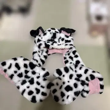 소 패턴 플리스 모자 장갑 포함