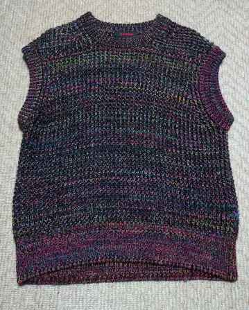 CABaN 캐시미어 코튼 니트 베스트 투모로우랜드