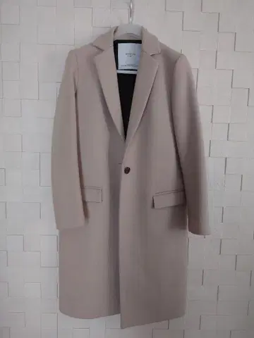 STUDIOUS 베이지 체스터 코트